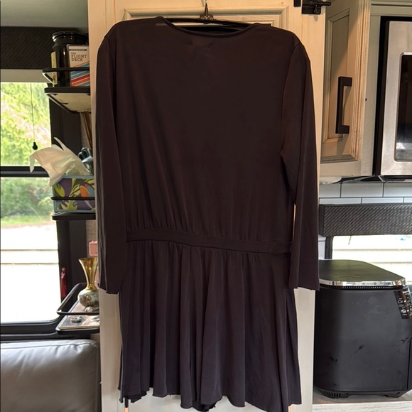 Silence + Noise Elegant Black Wrap romper ✨ - Picture 3 of 9